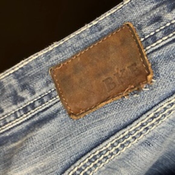 Men's Tyler Denim Jeans from BKE Denim, Size 32L - Picture 7 of 10